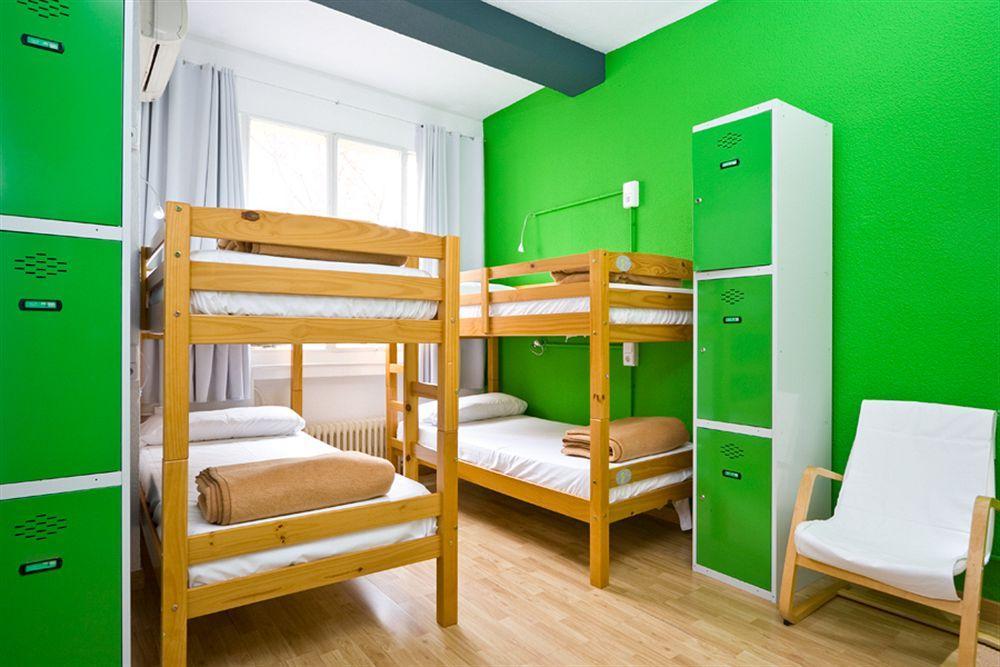 Hostel EuroMadryt Zewnętrze zdjęcie